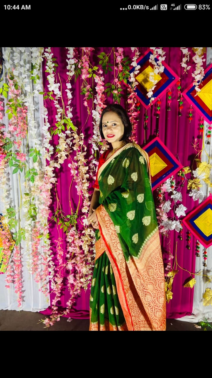 Fancy Semi Georgette Paan Butta Saree