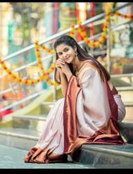 HALFWHITEWITH MARRON  Kubera Pattu Saree
