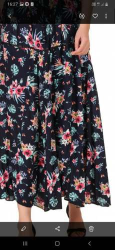 Ladies Skirts