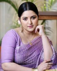 New Design Zari Check Semi Polished Cotton Kota Saree