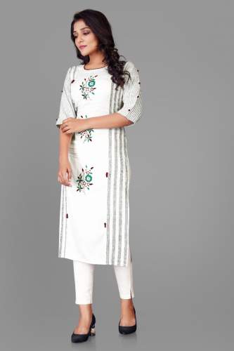 New floral Butta hand work kurta by SareesEKart