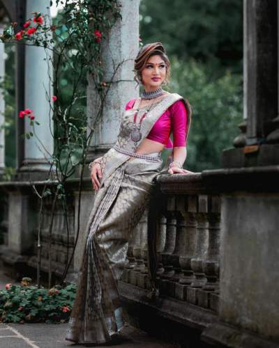Designer Exclusive Zari Work Silk Saree 