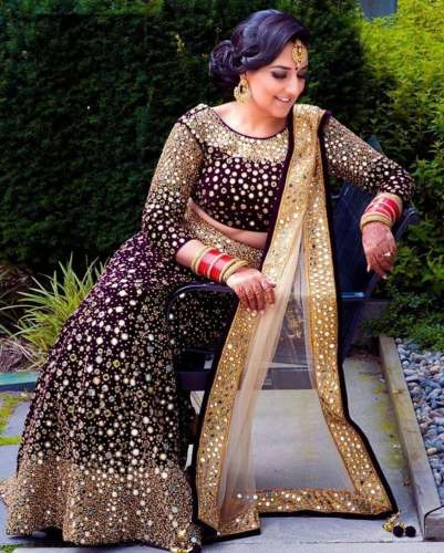 EMBROIDERY AND REAL MIRROR CHOLI