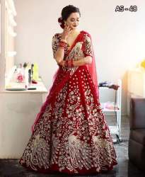  HEAVY LEHENGA CHOLI