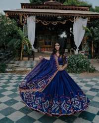 PRESENTING NEW DESIGNER PRINTED LAHENGA CHOLII