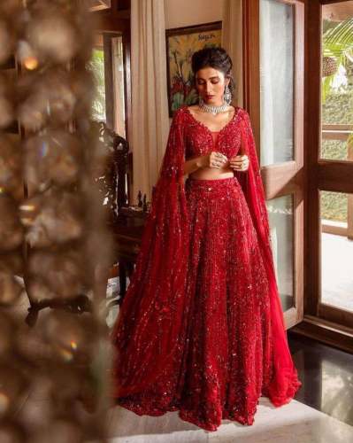 SEQUNCE WORK LEHENGAS CHOLI 