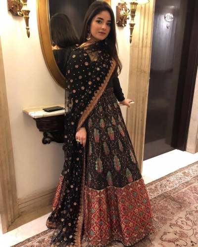  SEQUNCE WORK GEORGETTE GOWN