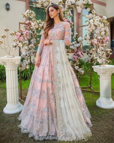 DESIGNER BRIDAL GOWN 