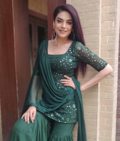 DESIGNER EMBROIDERED WORK KURTI SARARA 
