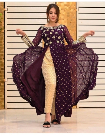 DESIGNER GOWN WITH PEPAR MIRAL WORK