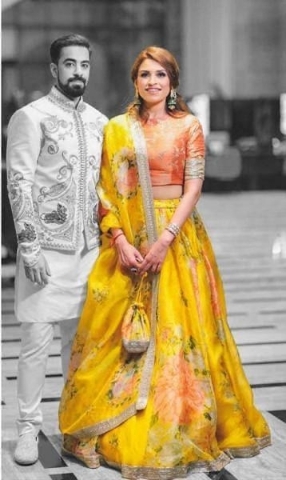 DESIGNER LEHENGA CHOLI 