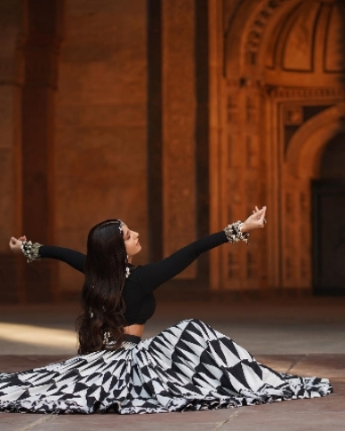 NORA FATEHI PRINTED LEHENGA CHOLI
