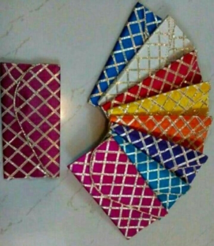 ladies heavy purse