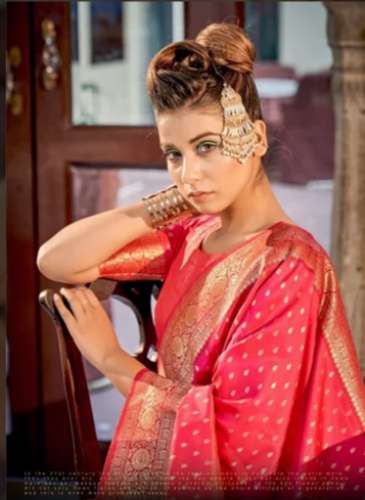 Entrancing Soft Silk Saree With Classic Blouse Piece by Agarwal Creation Fashions Private Limited