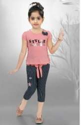 Kids Girls T shirt with Capri Set 