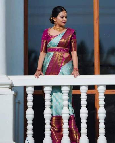kanjivaram silk saree by Cloth Marts