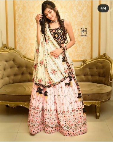 Heavy Butter Silk With Beautiful Hand Print With real mirror choli