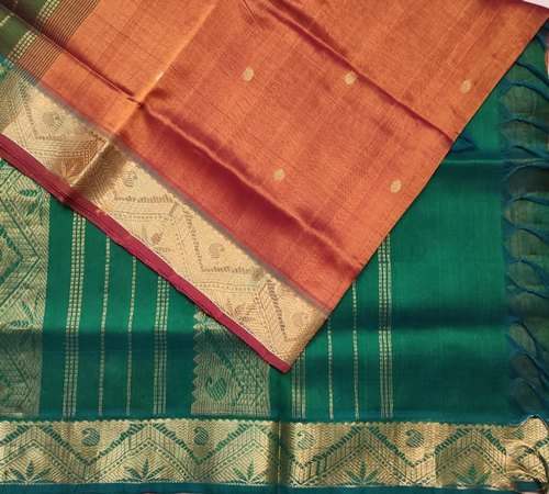 New Arrival Pattu Plain Saree 