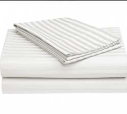 White Color Bed Sheet For Hotel by Anand Fabrics