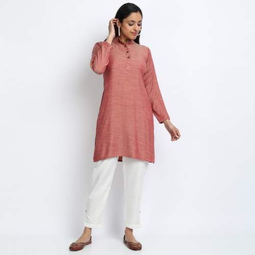Daily wear Ladies Cotton Kurta by Gravity Exports