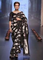 Fancy Bollywood Replica Saree