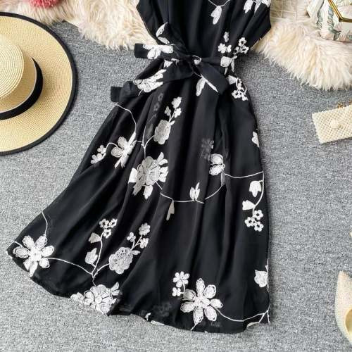darpani Delightful A-line dress With Belt