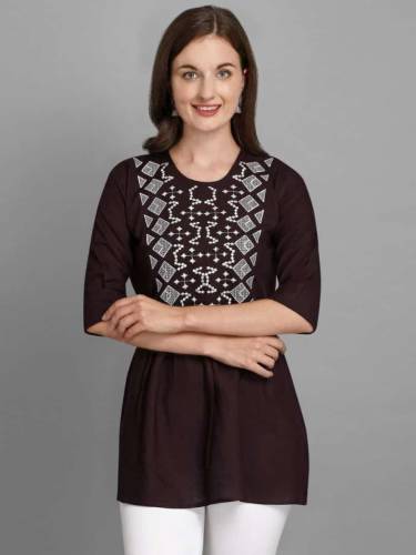 darpani Well-formed heavy reyon kurti 