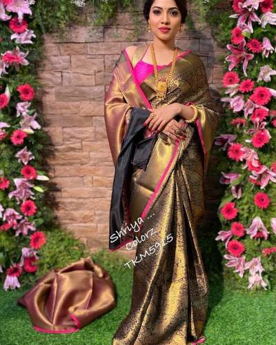 GOLDEN PEACOCK RICH PALLU & JACQUARD saree