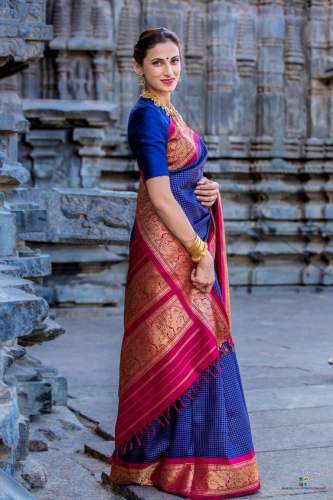ROYAL BLUE CHECKS RICH PALLU & JACQUARD WORK saree