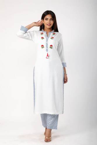 Women Kurta and Pant Set Rayon by Javta