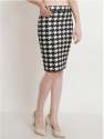 Women Black and White Printed Knee Length Pencil Skirt  thumb 2