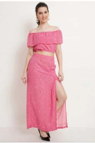 Women Floral Printed Pink Crop Top and Skirt Co-Ords Set
