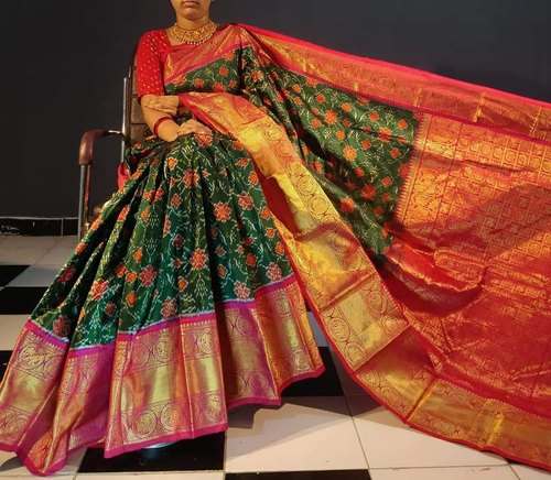 Pochampally silk saree green and pink with allover ikat weaves and ikat  woven zari border at 1419000 by Prashanti – Prashanti Sarees