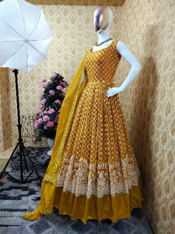 NEW SERIES GOWN