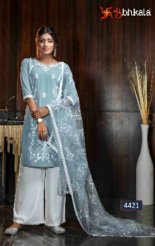 Salwar suit