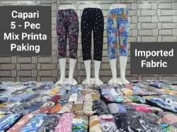 Ladies printed capri 