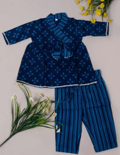 Kids Blue color Printed kurti Pant Set by Bhatia Enterprise