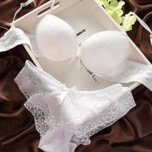 Designer Padded Ladies bra Panty set  by Melange Hub