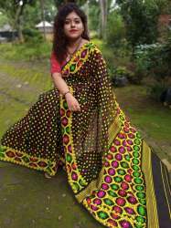 mouchak Dhakai jamdani saree