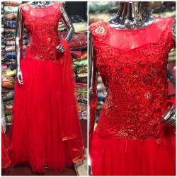 Unique Dress House logo icon