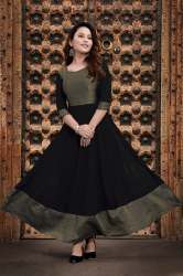 Black color maxi dress