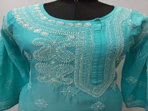 Hand Embroidered Chikankari Muslin Cotton Kurti