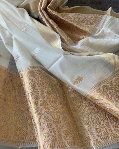 Get Latest White Saree With Golden At Online Price by Chowdhrain