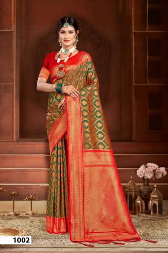  Banarasi Silk Woven Work Tassels on Pallu