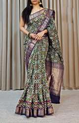 exclusive water art flower print Sarees 