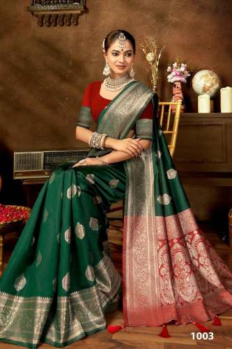 Soft Silk Contrast Rich Pallu Saree with Latkan