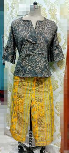 Short Top with Palazzo Pant Without Lining