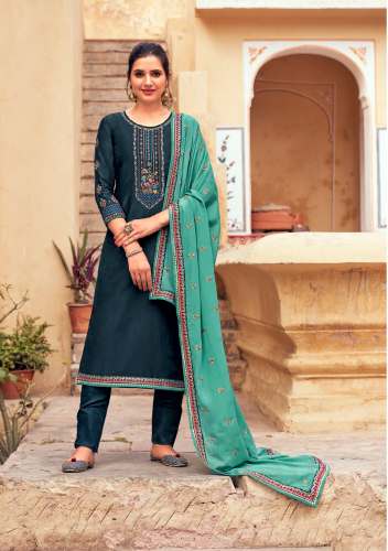 Pakistani suits manufacturer in surat