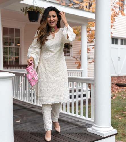 Beautiful Embroidered Chikan Kurti Pant Set 