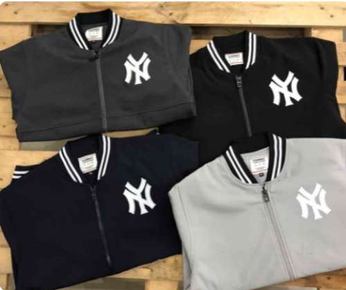 Mens Party Wear Sweatshirt by Kukreja Fashion